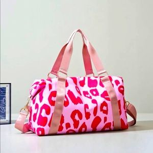Leopard/Pink Duffel bag